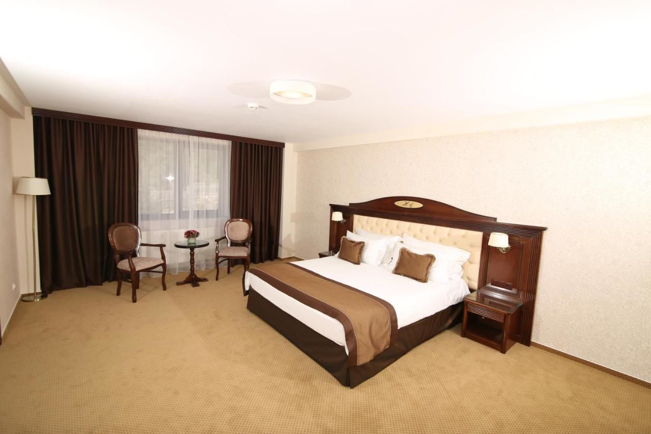Отель Hotel Carmen Предял-7