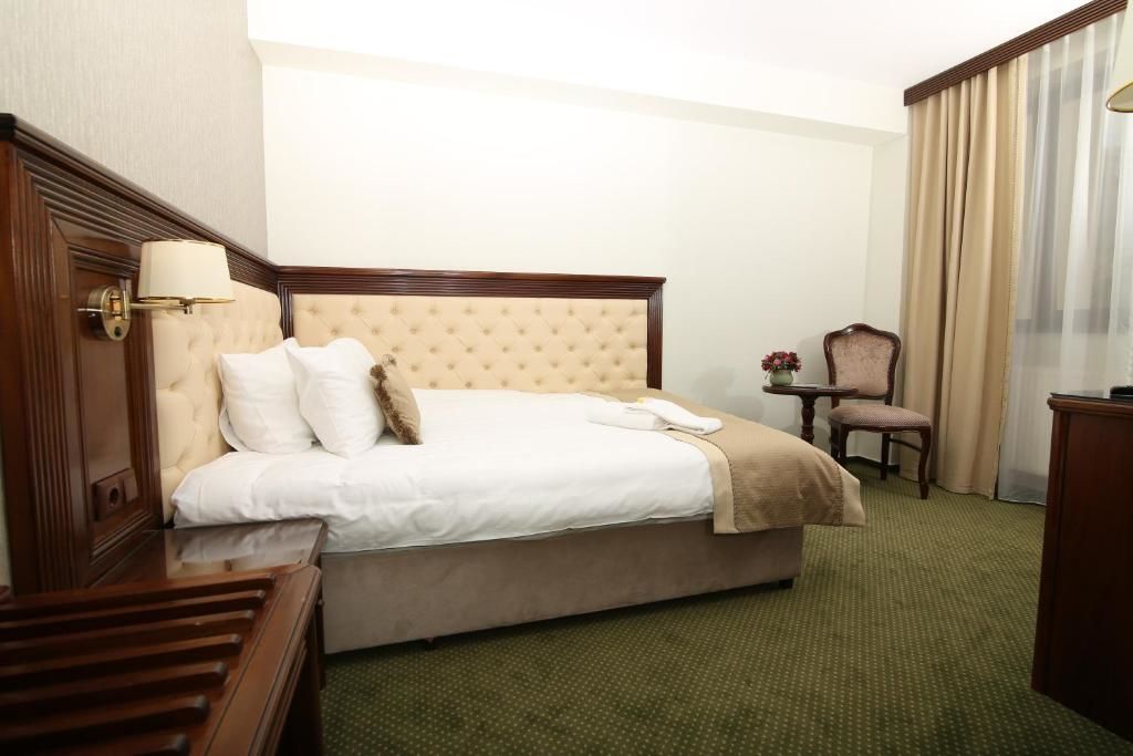 Отель Hotel Carmen Предял-50